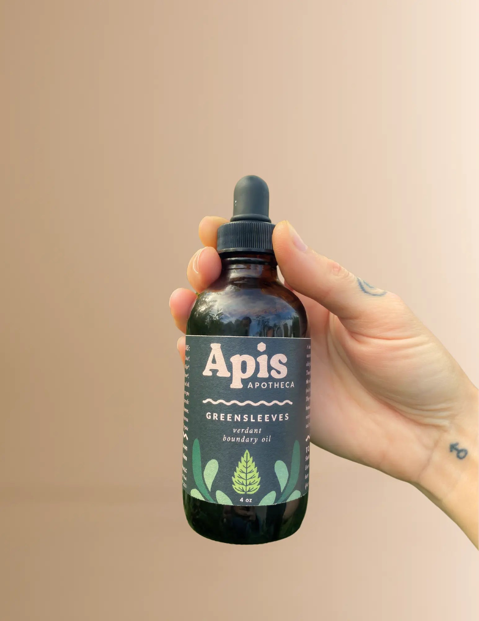 Greensleeves ✿ Verdant Boundary Oil Apis Apotheca